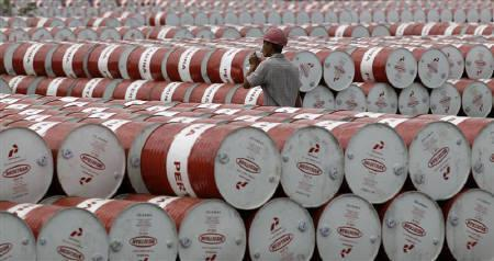 U.S. crude stockpiles fall in latest week: EIA