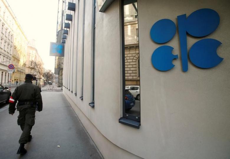 OPEC says winning battle to end oil glut