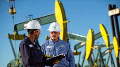 Hess Corp sees higher capital spending, production in 2022
