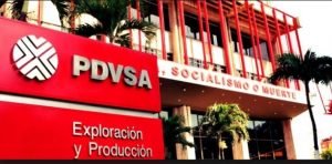 Venezuela's oil exports top 800,000 bpd for a second month, drains surplus -data