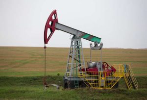 Oilfield service firms have a bearish outlook for 2020: Dallas Fed
