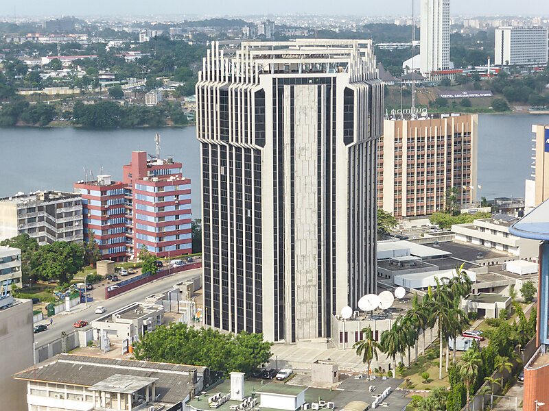 West Africa Central Bank raises rate following Niger coup