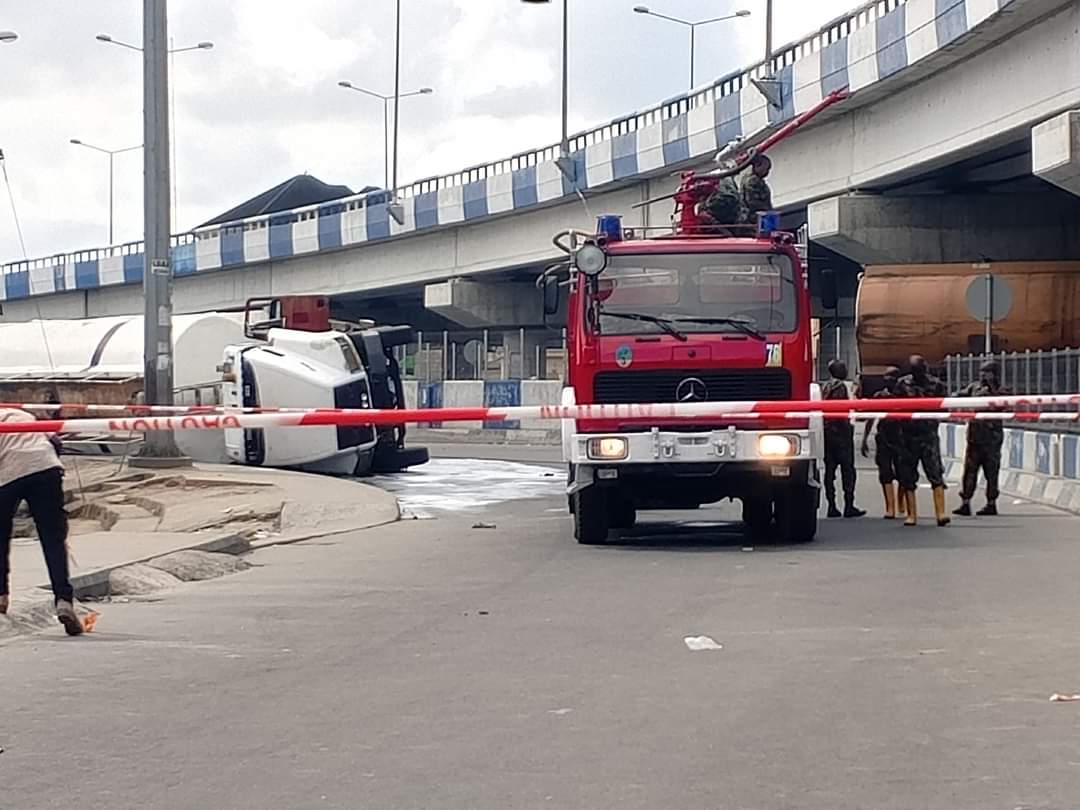 Nigeria Army averts petrol tanker fire explosion in Rivers