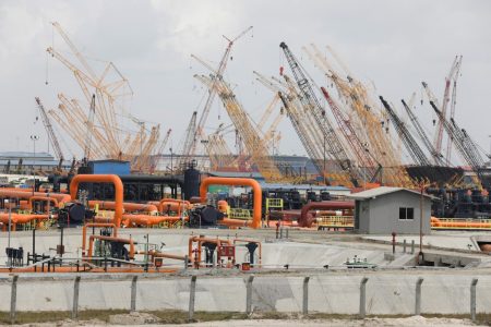 Nigeria’s Dangote refinery resumes naira petrol sales after brief halt over crude supply constraints