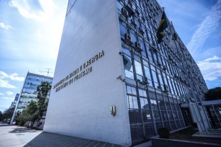 ‘Brazil may not introduce 16% biodiesel mix into diesel on deadline’