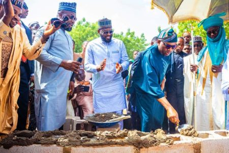 Nigeria launch solarisation drive, breaks ground on solar minigrids