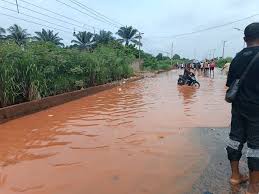 Flood swallows Ogidi, cripples Awka-Onitsha highway