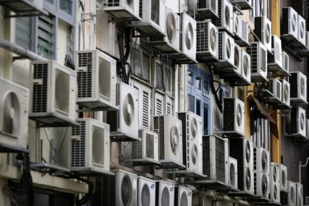 Heatwaves fuel global air conditioning boom, raising energy concerns