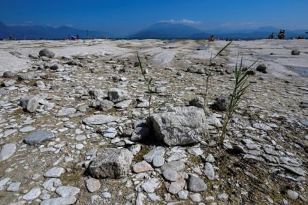 Europe’s power prices hit €500 as drought strains nuclear supply